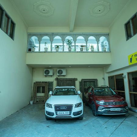 Tripli Hotels Shiv Villas Udaipur Exterior foto