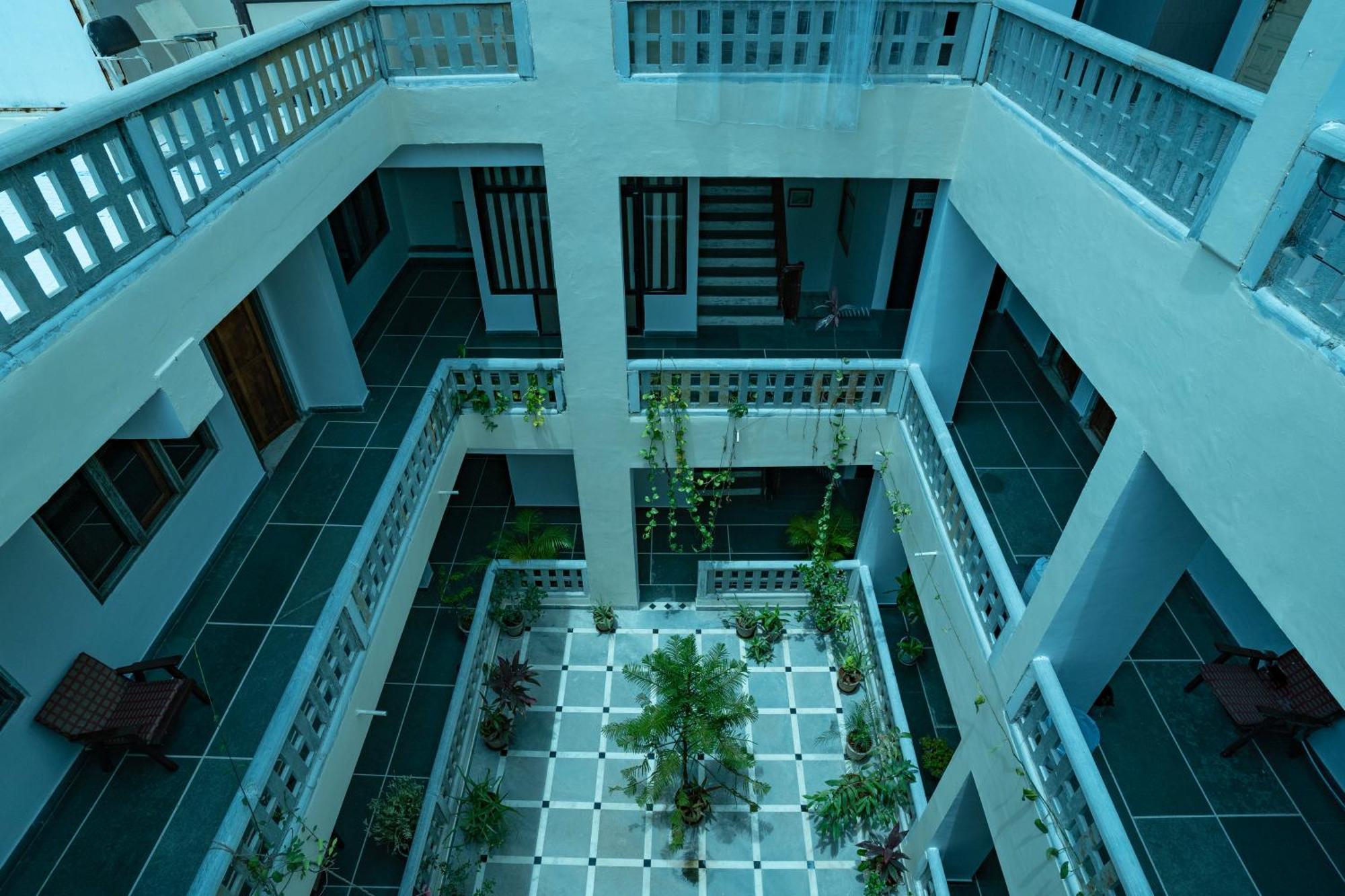 Tripli Hotels Shiv Villas Udaipur Exterior foto