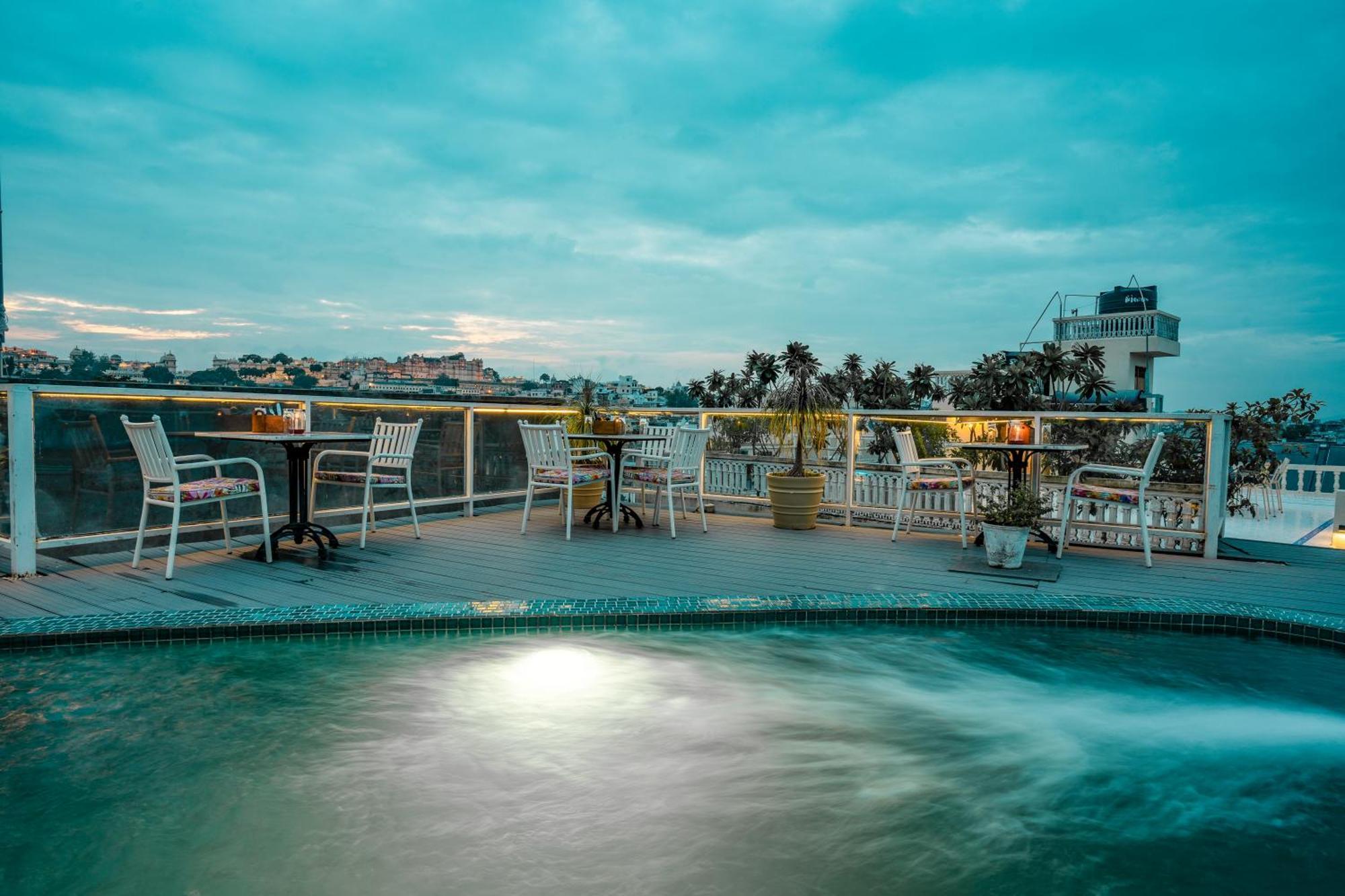 Tripli Hotels Shiv Villas Udaipur Exterior foto